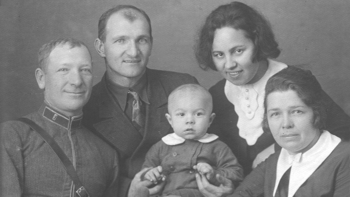 Задание 2: Берёзко Андрей Васильевич, полковник, кавалерист